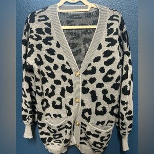 Unbranded  Woman’s Leopard Print Long Sleeve Acrylic Cardigan Sweater OS
